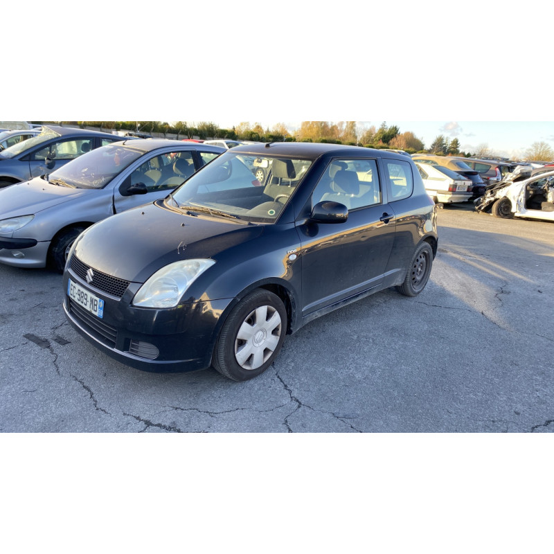 Charniere de capot SUZUKI SWIFT 3 Photo n°4