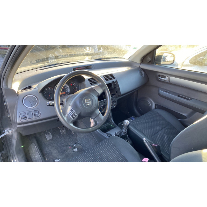 Charniere de capot SUZUKI SWIFT 3 Photo n°15