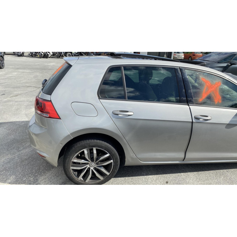 Feu arriere secondaire droit (feux) VOLKSWAGEN GOLF 7 Photo n°15