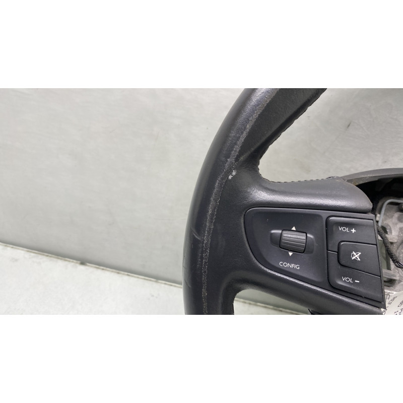 Volant PEUGEOT 508 1 Photo n°3