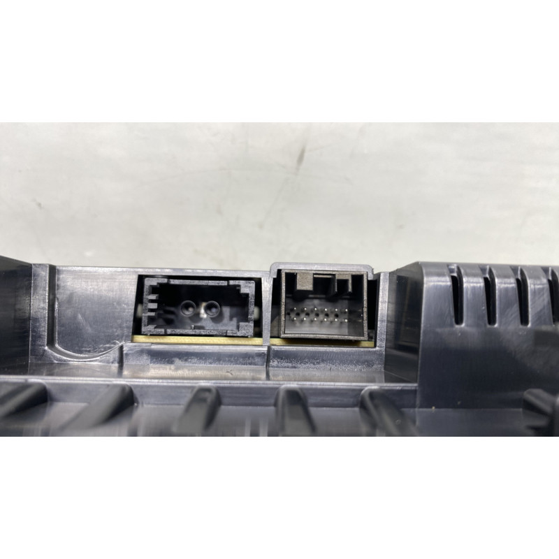 Compteur BMW SERIE 3 F30 Photo n°4
