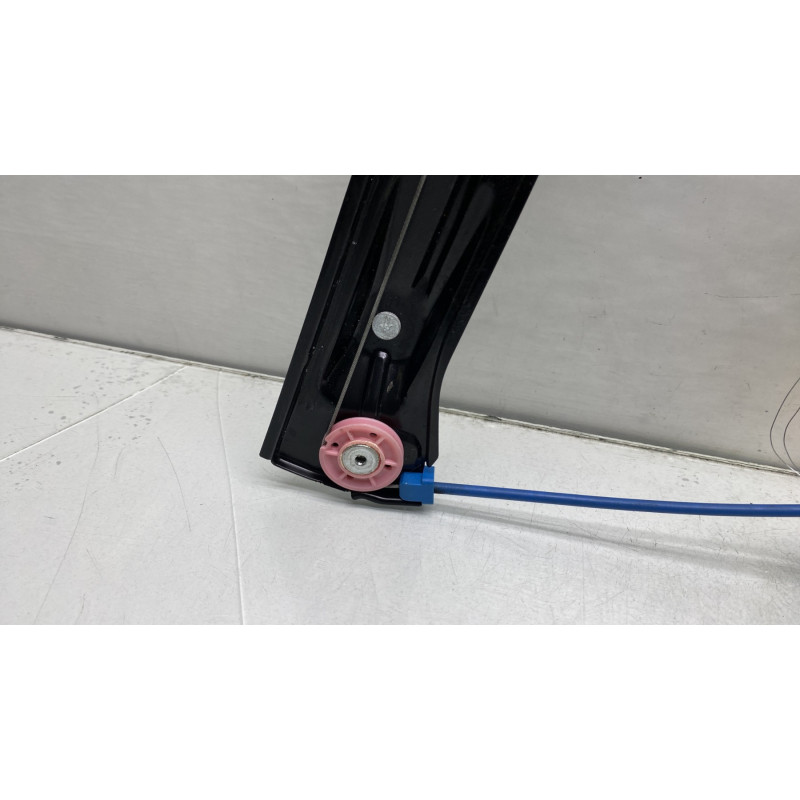 Leve vitre electrique avant gauche BMW SERIE 3 F30 Photo n°4