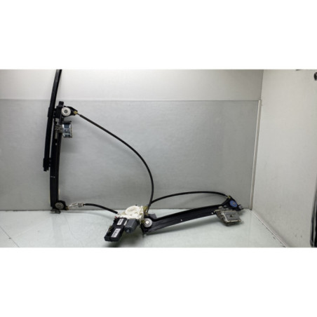 Leve vitre electrique avant gauche RENAULT LAGUNA 3 Photo n°1