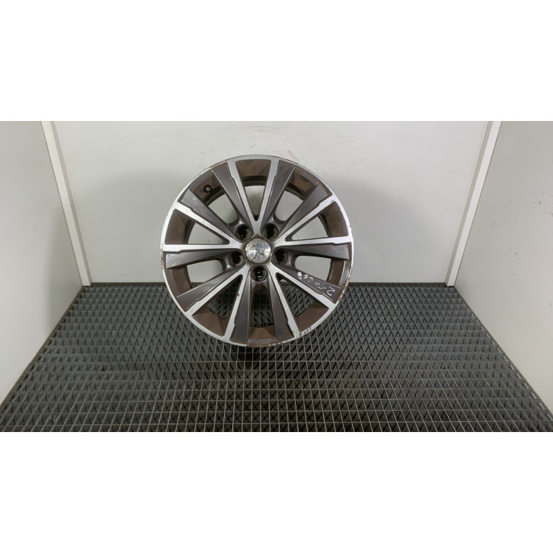 Jante PEUGEOT 308 2 SW Photo n°1