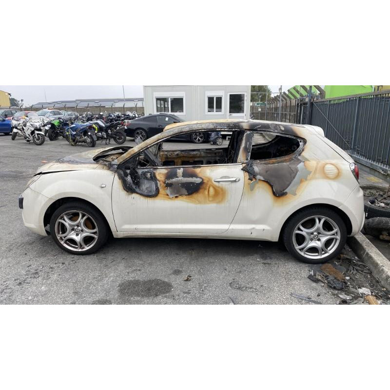 Feu de recul droit ALFA ROMEO MITO Photo n°4
