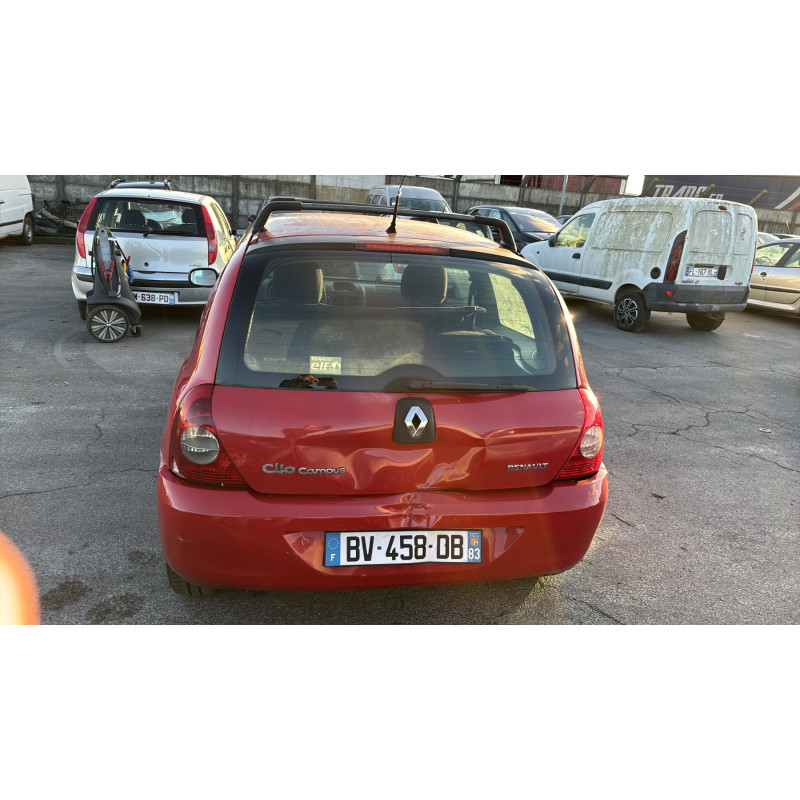 Bouton de warning RENAULT CLIO 2 CAMPUS Photo n°8