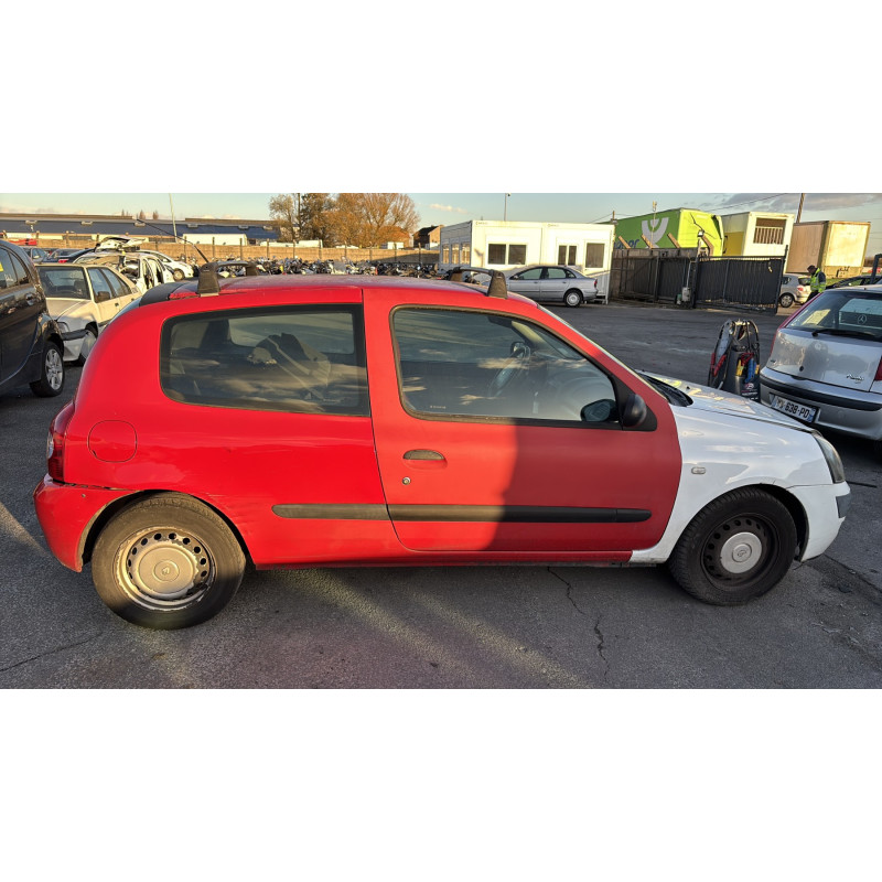 Bouton de warning RENAULT CLIO 2 CAMPUS Photo n°10