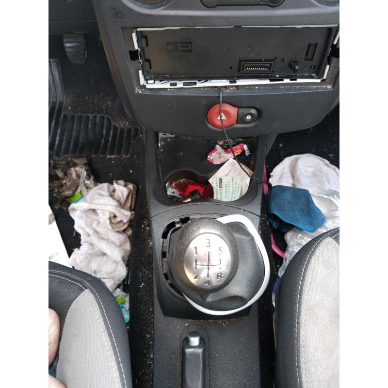 Boitier UCH RENAULT CLIO 3 Photo n°10