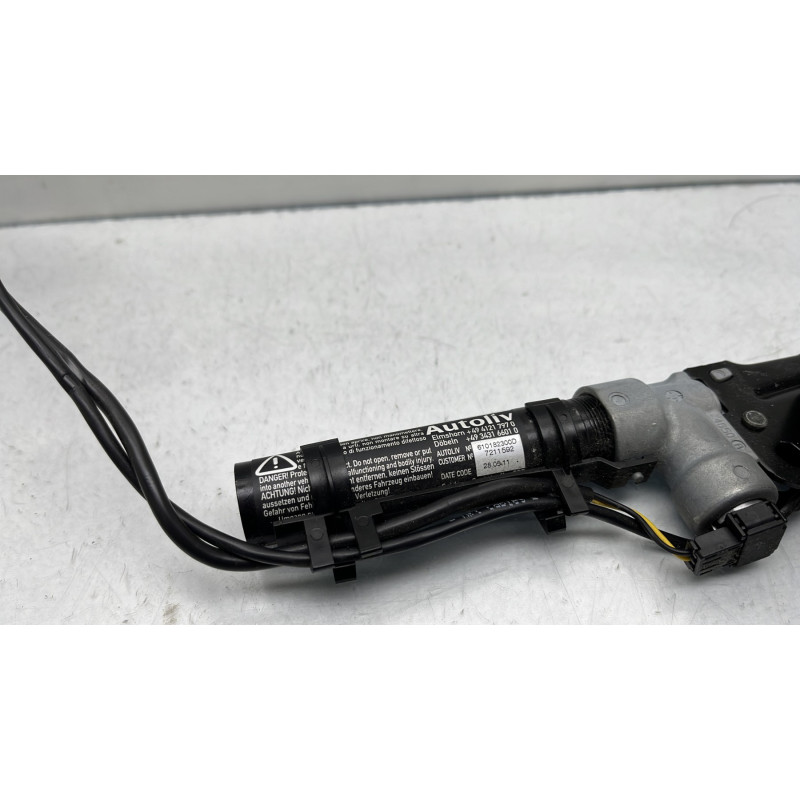 Pretensionneur de ceinture avant droit MINI MINI 2 R56 Photo n°6