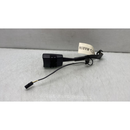 Attache ceinture avant droit VOLKSWAGEN GOLF 5 Photo n°1