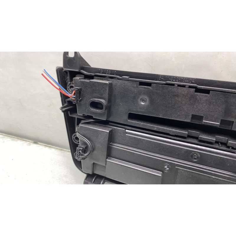 Commande chauffage BMW SERIE 3 F31 Photo n°3