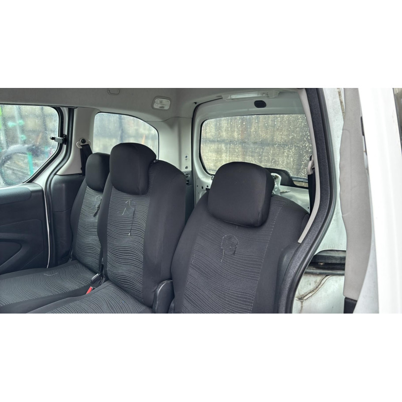 Pretensionneur de ceinture avant droit CITROEN BERLINGO 2 Photo n°10