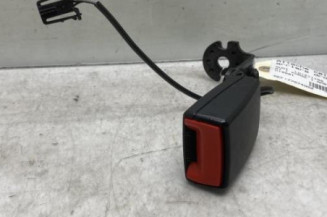 Attache ceinture arriere droit AUDI A1 1