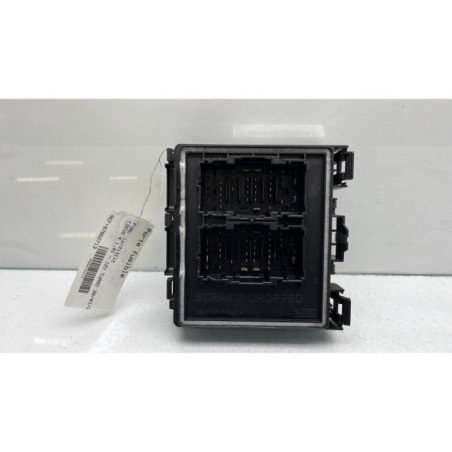 Porte fusible FORD FOCUS 4 Photo n°1