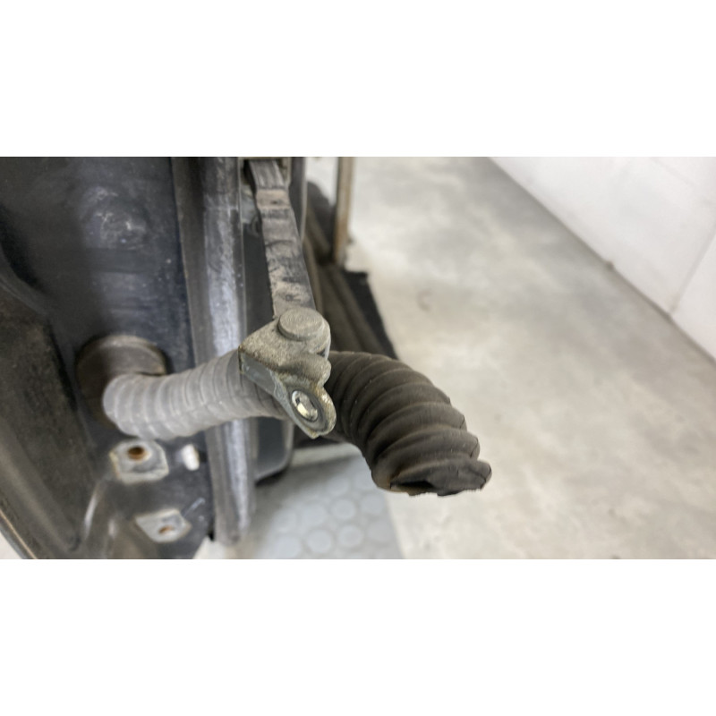 Porte avant droit SUZUKI SWIFT 3 Photo n°5