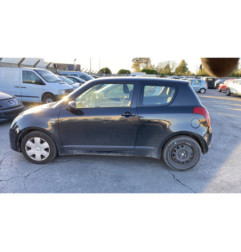Porte avant droit SUZUKI SWIFT 3