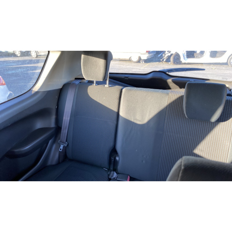 Porte avant droit SUZUKI SWIFT 3 Photo n°17