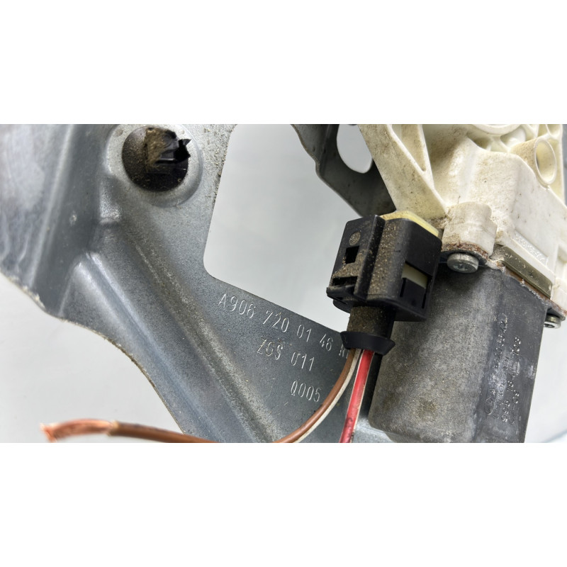Leve vitre electrique avant droit VOLKSWAGEN CRAFTER 1 Photo n°3