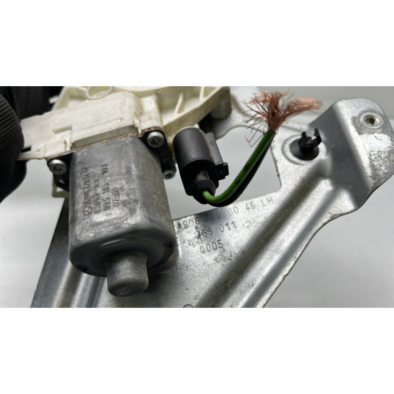 Leve vitre electrique avant gauche VOLKSWAGEN CRAFTER 1 Photo n°7