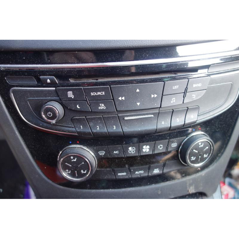 Boite a gants PEUGEOT 508 1 SW Photo n°11