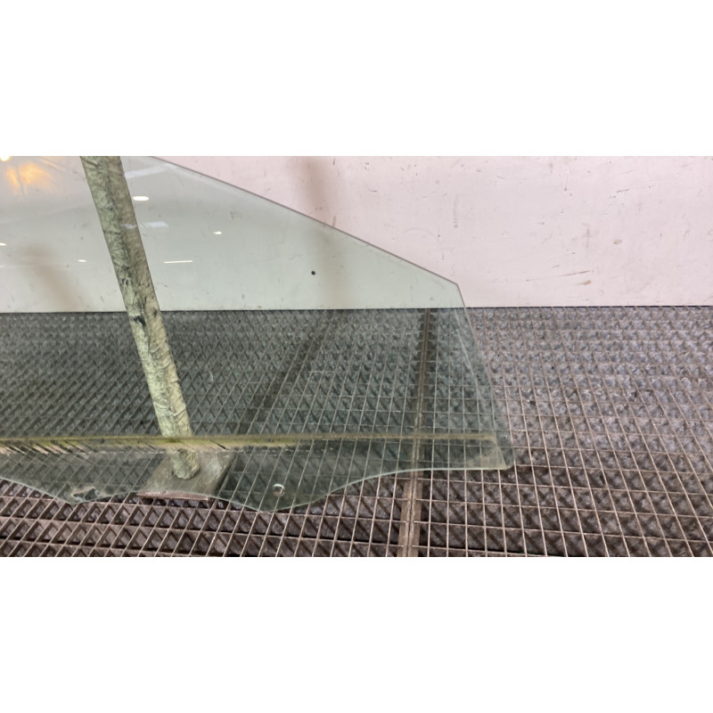 Vitre avant droit FORD FOCUS 4 Photo n°4