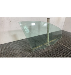 Vitre avant droit FORD FOCUS 4
