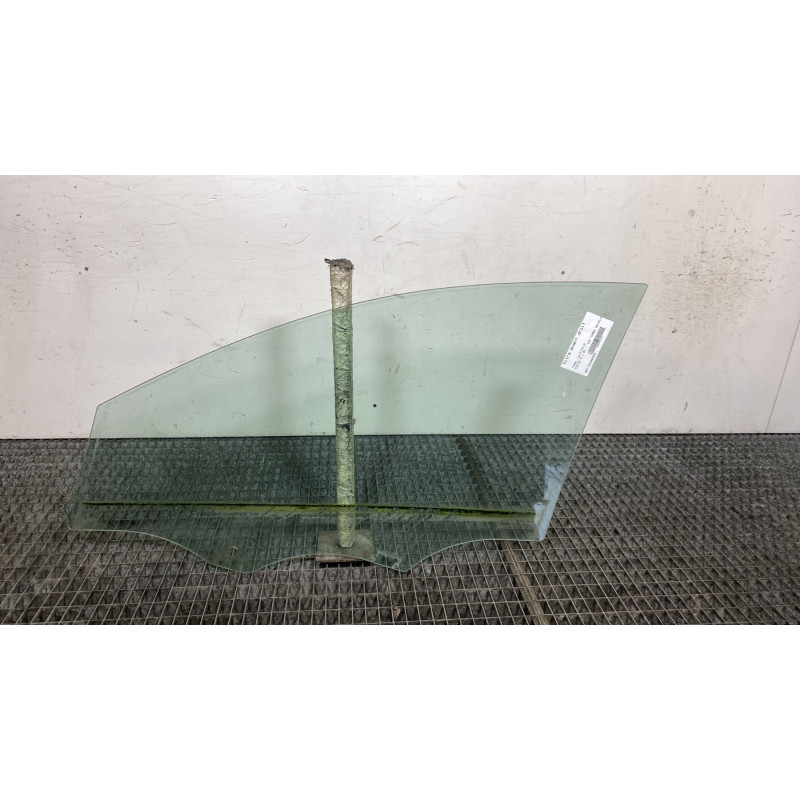 Vitre avant droit FORD FOCUS 4 Photo n°6