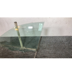 Vitre avant gauche FORD FOCUS 4