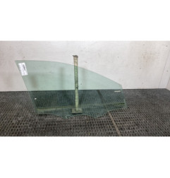 Vitre avant gauche FORD FOCUS 4