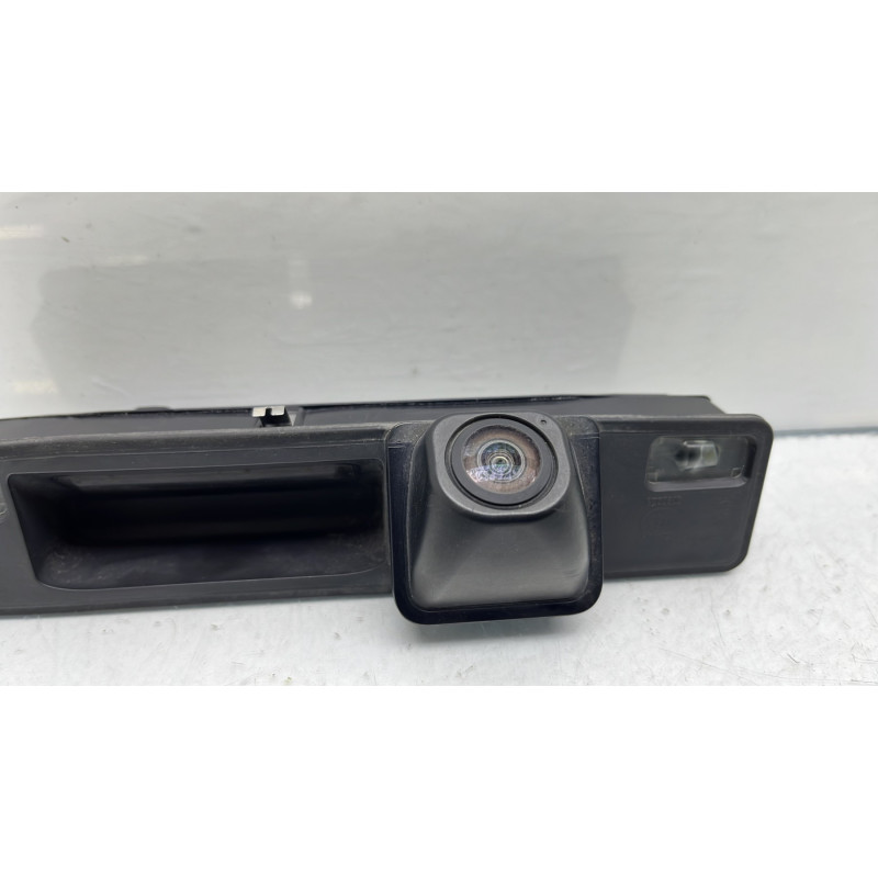 Bouton de coffre FORD FOCUS 4 Photo n°2
