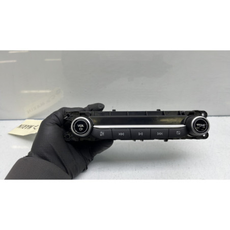 Commande autoradio FORD FOCUS 4 Photo n°1