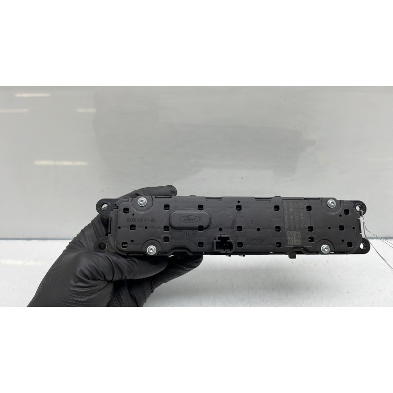 Commande autoradio FORD FOCUS 4 Photo n°2