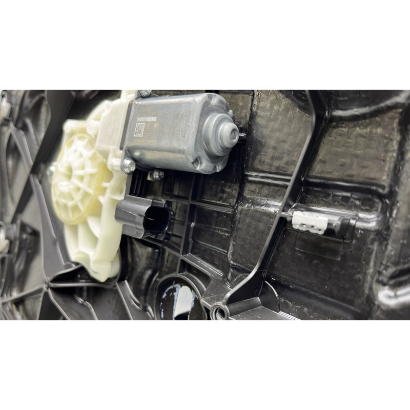 Leve vitre electrique arriere gauche FORD FOCUS 4 Photo n°3