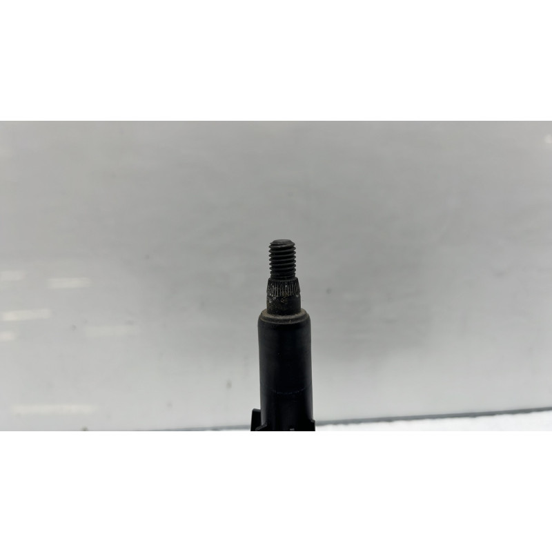 Moteur essuie glace arriere FORD FOCUS 4 Photo n°2
