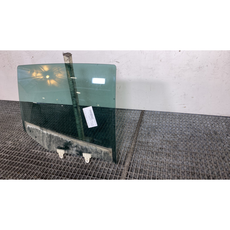 Vitre arriere droit RENAULT MEGANE 3 Photo n°4