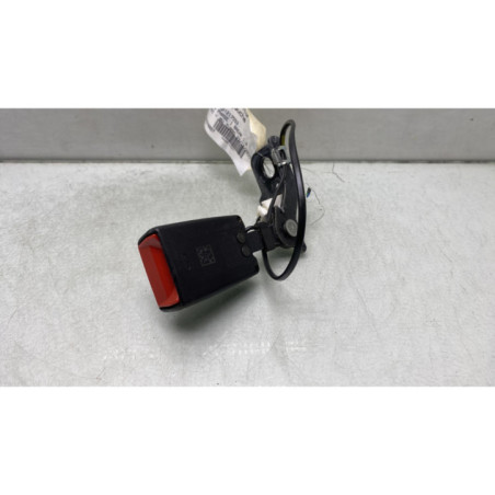 Attache ceinture arriere gauche PEUGEOT 308 2 SW