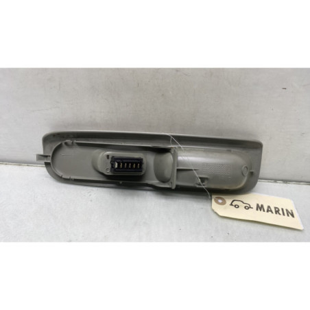 Interrupteur de leve vitre avant droit RENAULT TWINGO 1