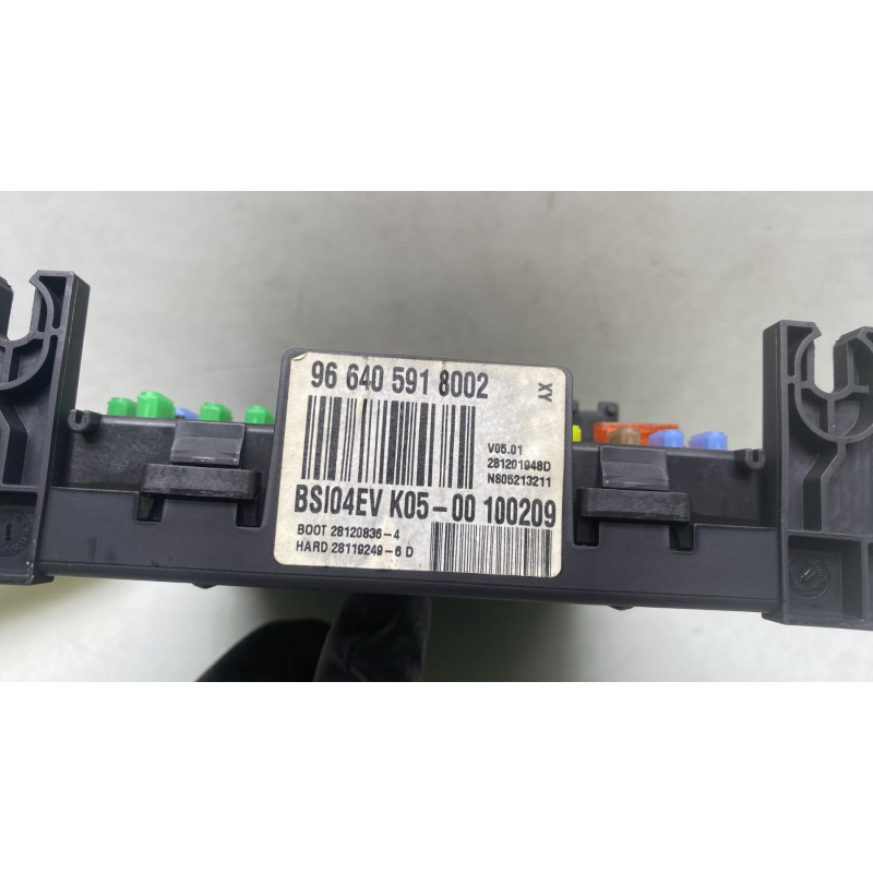 Boitier BSI PEUGEOT 308 1 SW Photo n°3