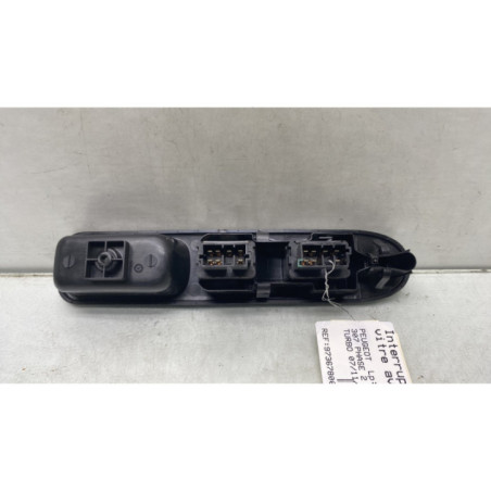Interrupteur de leve vitre avant gauche PEUGEOT 307