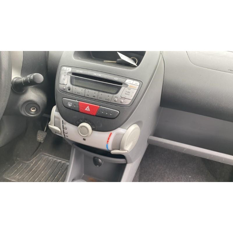 Compteur TOYOTA AYGO 1 Photo n°16