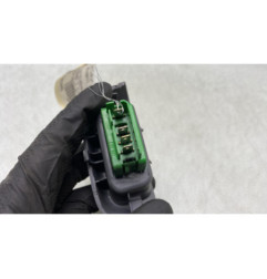 Interrupteur de leve vitre avant droit TOYOTA AYGO 1