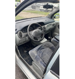 Vitre avant droit RENAULT SCENIC 1