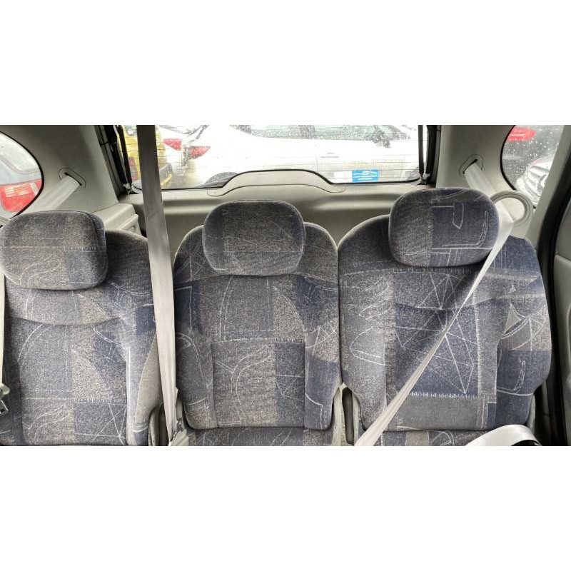 Vitre avant droit RENAULT SCENIC 1 Photo n°10