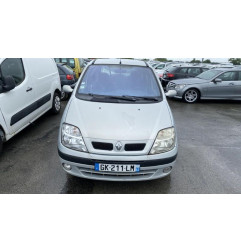 Vitre avant droit RENAULT SCENIC 1