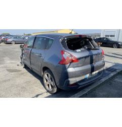 Arret de porte avant droit PEUGEOT 3008 1