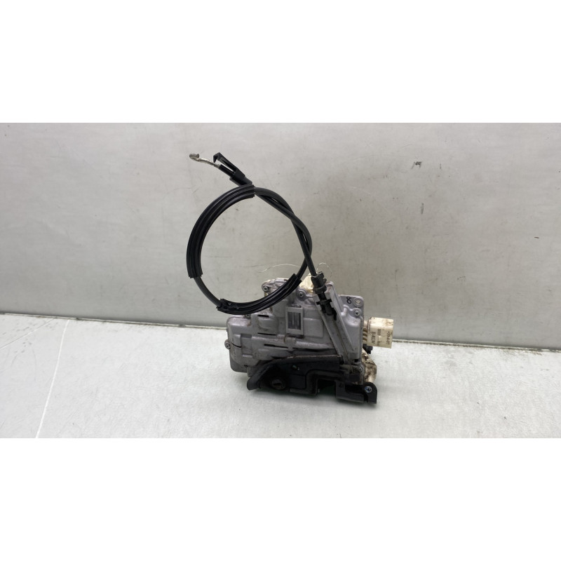 Serrure arriere gauche SEAT LEON 2 Photo n°3