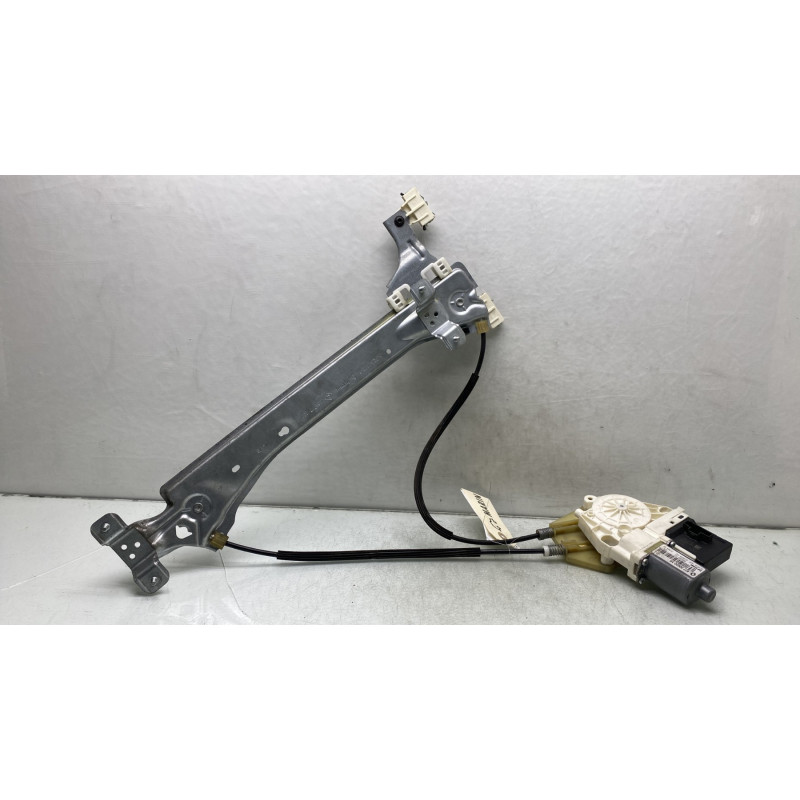 Leve vitre mecanique arriere droit RENAULT MEGANE 3 Photo n°5