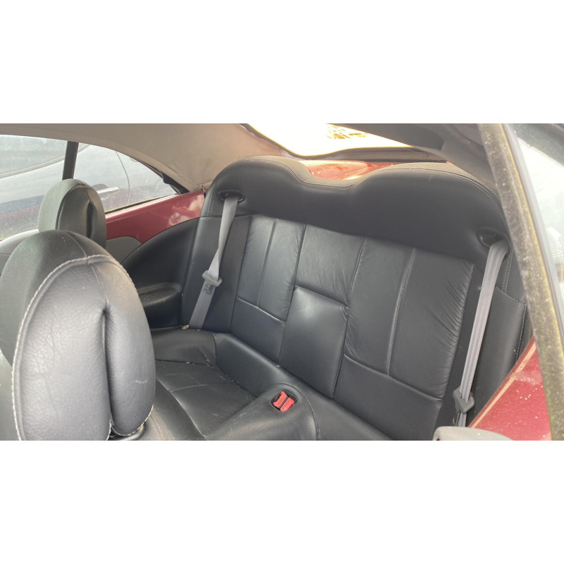 Porte avant droit RENAULT MEGANE 1 Photo n°14