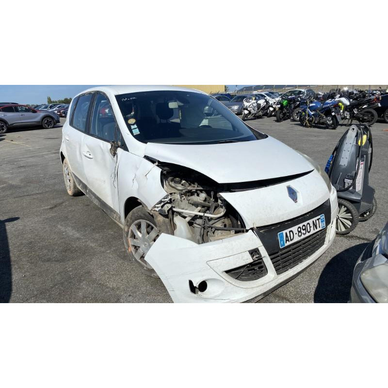 Feu arriere principal gauche (feux) RENAULT SCENIC 3 Photo n°15