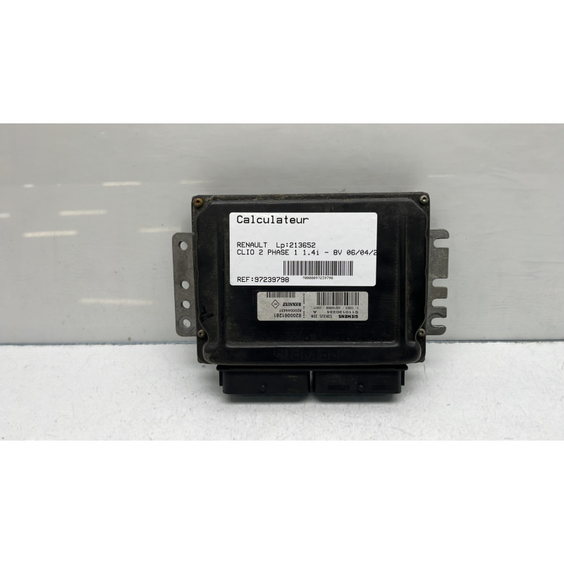 Calculateur moteur RENAULT CLIO 2 Photo n°1